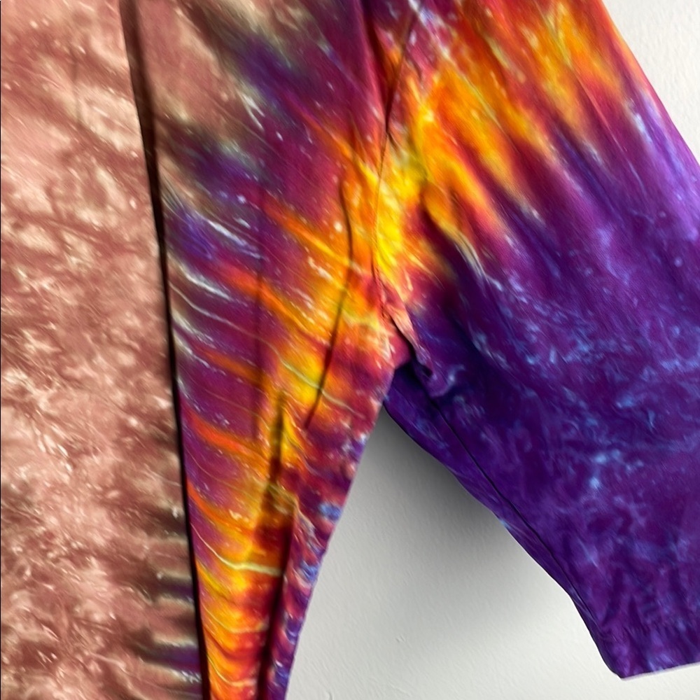 Dharma Trading Co. Tie-Dye V-Neck Tunic Size M - Picture 3 of 7